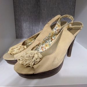 Cream Slingback Heels with Flower Detail
